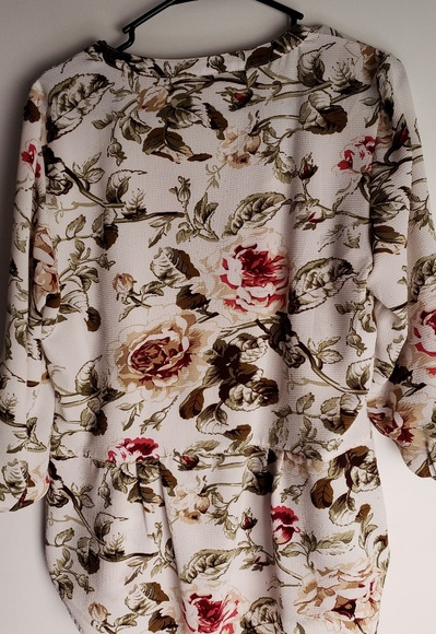 Floral Print Half Button Up Blouse - Picture 7 of 7